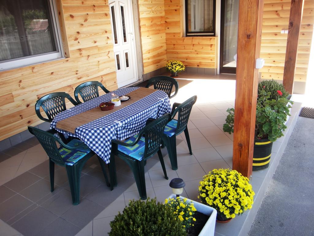 Ginkgo Apartman Demjén 외부 사진